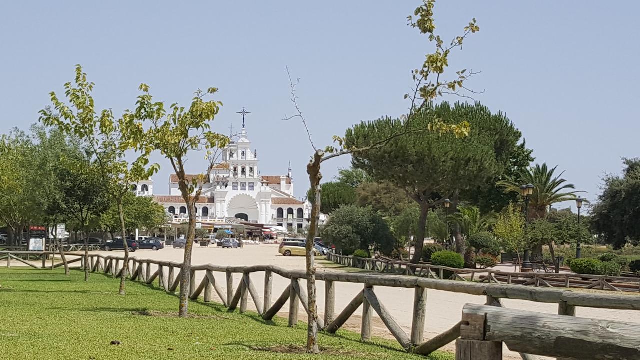 Hospederia Rural Las Buganvillas Эль-Росио Экстерьер фото
